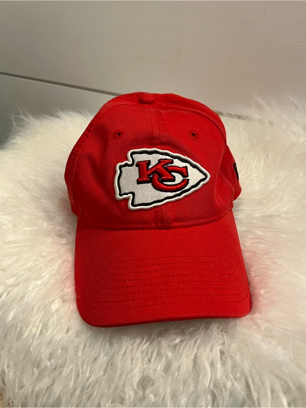 New Era Red Kansas City Chiefs Embroidered Logo Hat